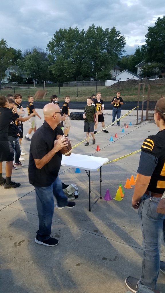 Wallace takes aim