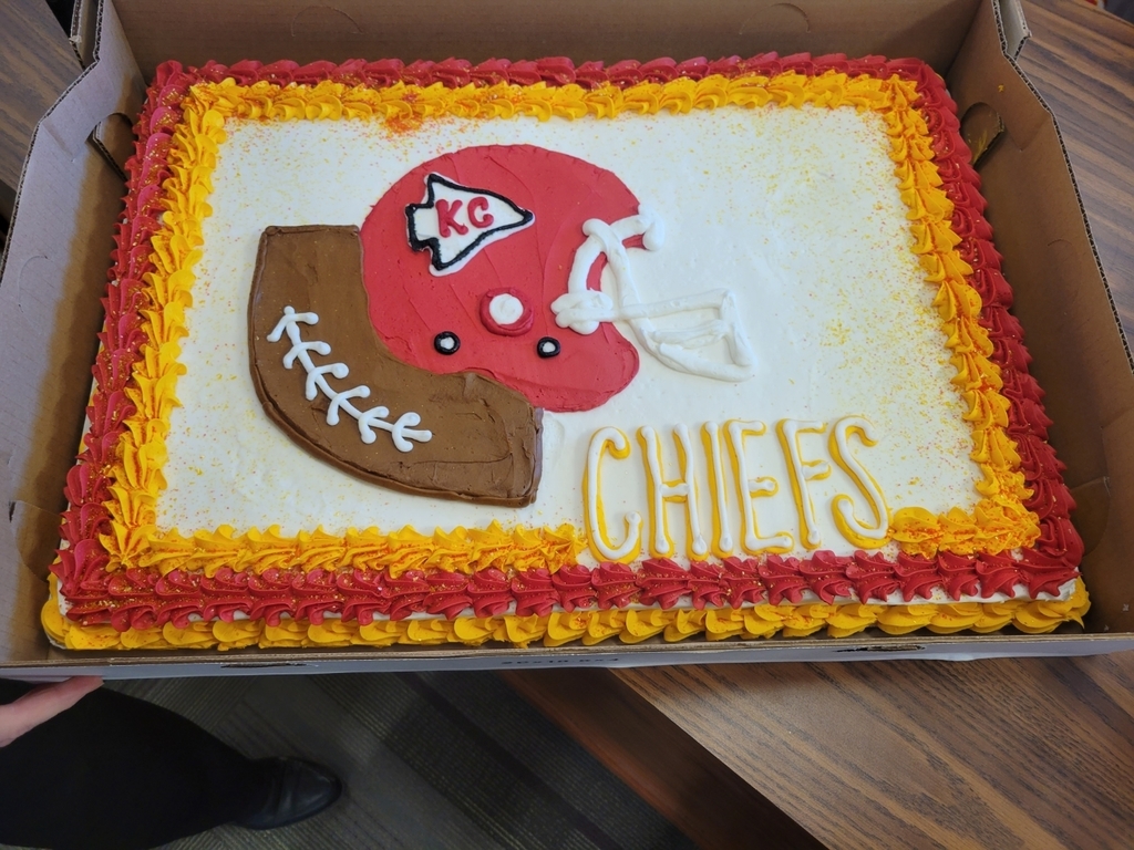 Chiefs Cake